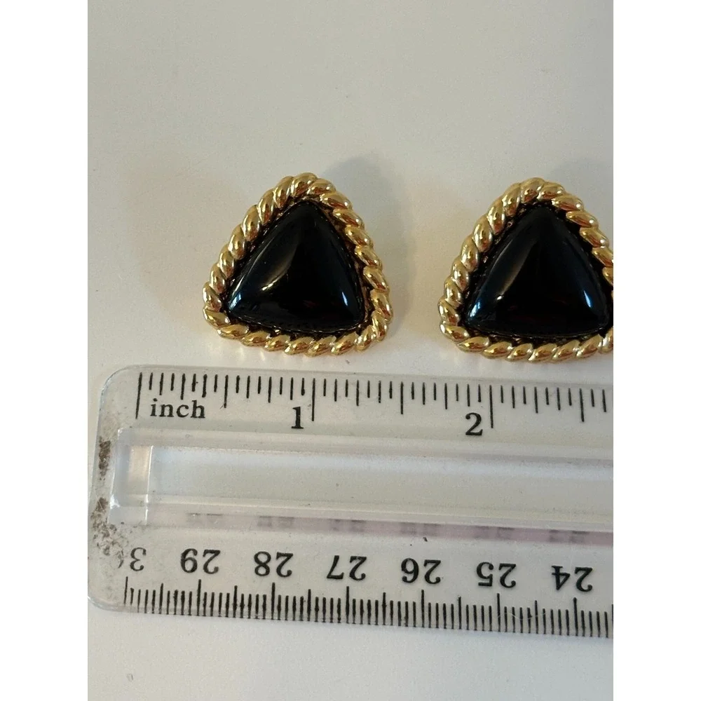 Kenneth J Lane Earrings Clip On Black Triangle Gold Twist Edge Signed Stunning - Picture 8 of 9